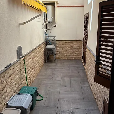 Kiko Dodi House Mondello Daire Palermo